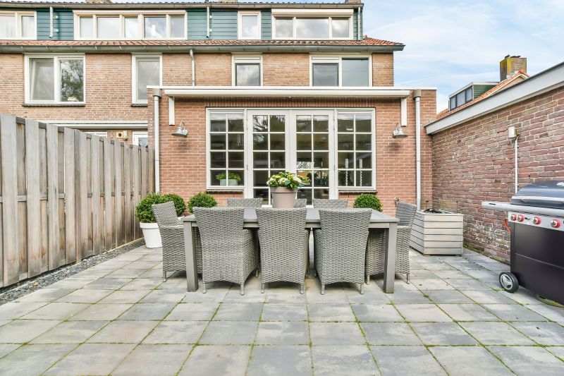 Outdoor Patio Tile Surface